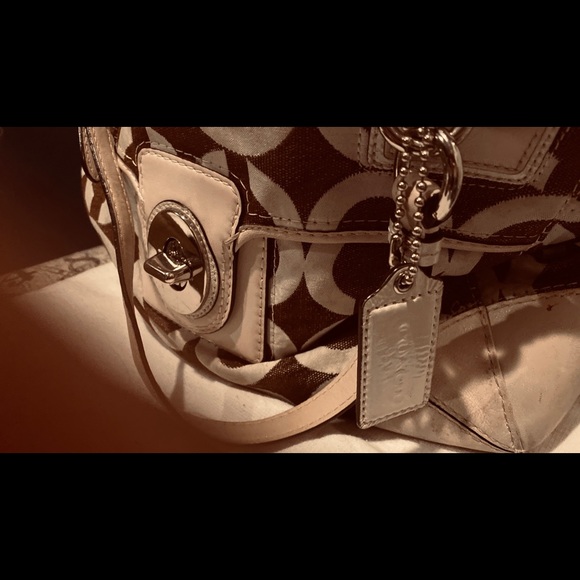 Coach bags - Picture 3 of 4